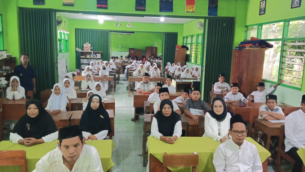 PEMBUKAAN KEGIATAN PONDOK RAMADHAN 1445 H MELALUI ZOOM MEETING DI MIN 1 MADIUN PEMBUKAAN KEGIATAN PONDOK RAMADHAN 1445 H MELALUI ZOOM MEETING DI MIN 1 MADIUN